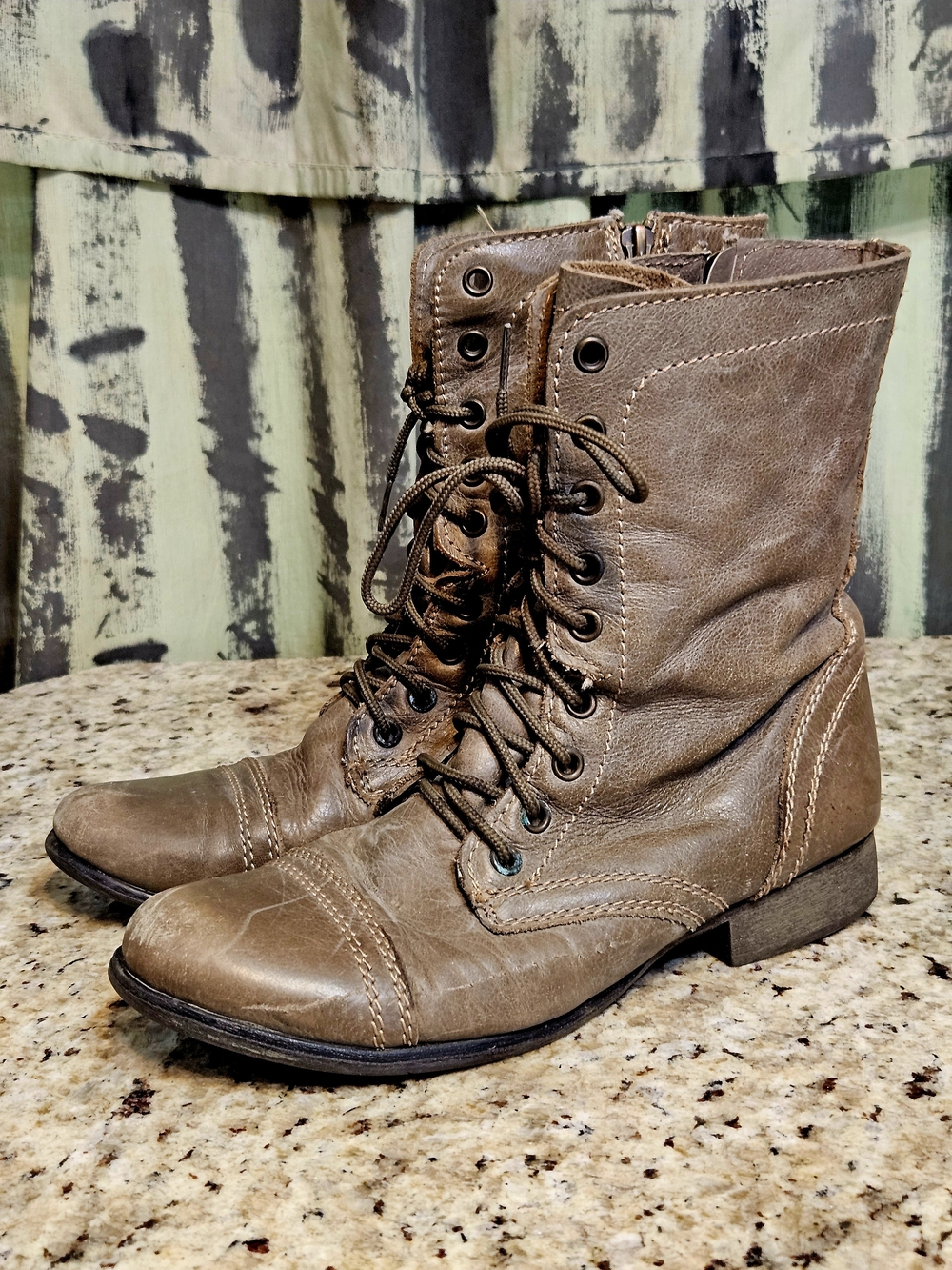 Vintage 2000s Steve Madden Brown Lace-Up Combat Boots Sz 8